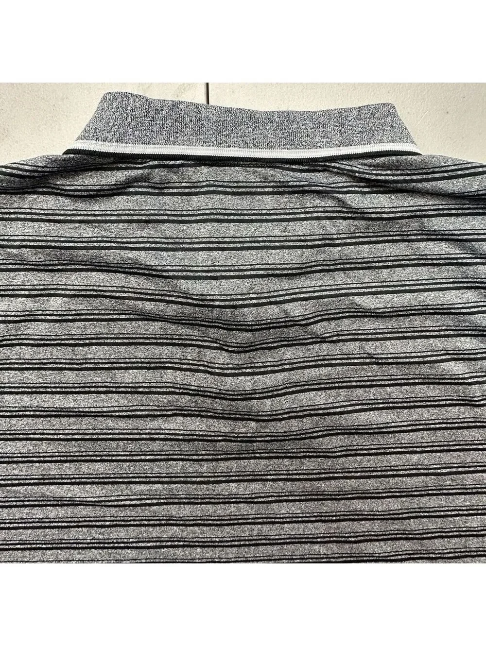 Nike Dri-FIT Golf Polo Men’s L Gray Black Striped Performance Stretch Shirt